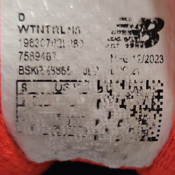 New Balance Dynasoft Nitrel v5 Indigo Eclipse Starlight Womens 9 D Trail Shoes - Picture 11 of 12